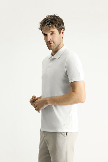  Beyaz Slim Fit Dar Kesim Nakışlı Pamuk Polo Yaka Tişört