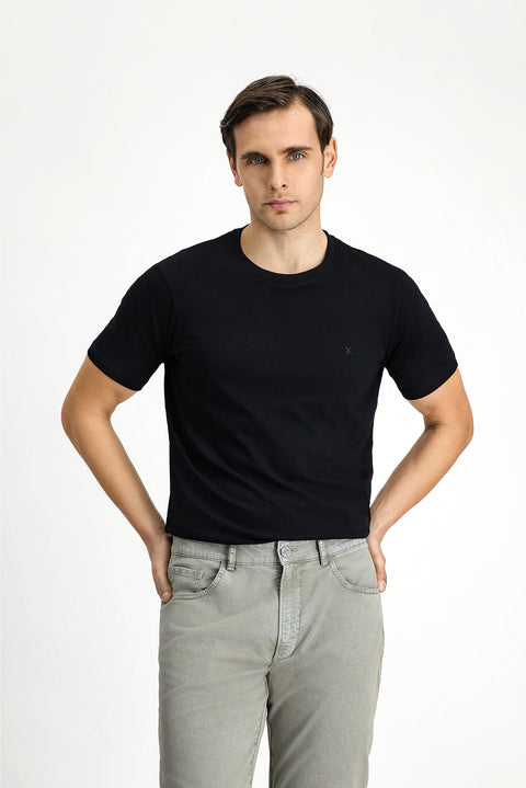 Siyah Bisiklet Yaka Slim Fit Dar Kesim Pamuk Tişört