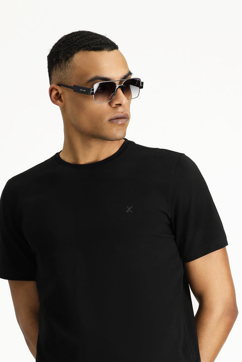 Siyah Bisiklet Yaka Slim Fit Yumuşak Dokulu Pamuklu Likralı Esnek Tişört