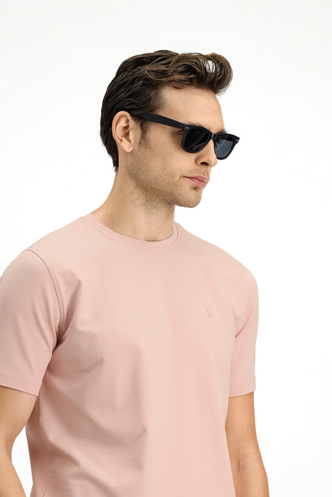 Toz Pembe Bisiklet Yaka Slim Fit Yumuşak Dokulu Pamuklu Likralı Esnek Tişört