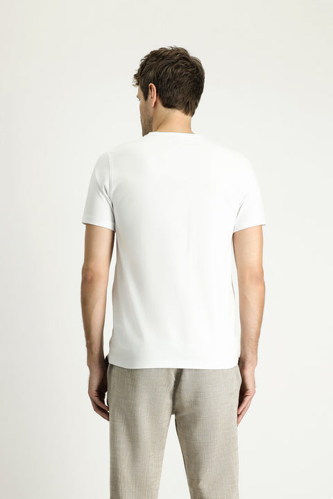 Beyaz V Yaka Slim Fit Dar Kesim Süprem Pamuklu Basic Tişört