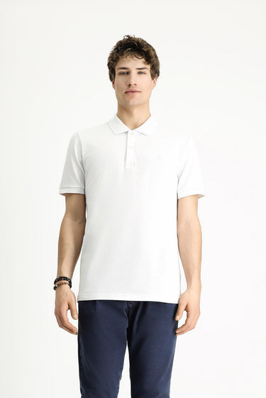  Beyaz Polo Yaka Slim Fit Dar Kesim Nakışlı Pamuk Tişört