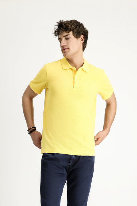 Açık Sarı Polo Yaka Slim Fit Dar Kesim Nakışlı Pamuk Tişört